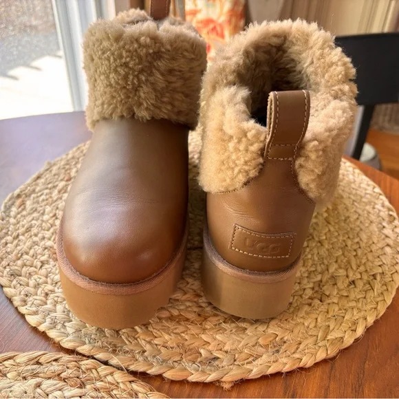 UGG Tan Shearling Winter Boots - Picture 2 of 8